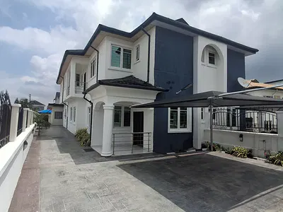 A Luxury 4 Bedroom Semi-Detached Duplex with 2 Rooms BQ and Kitchen
