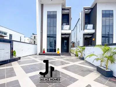 Contemporary 5 Bedroom Fully Detached Duplex