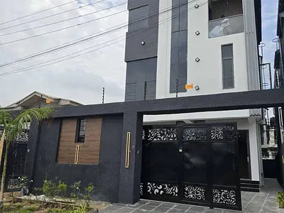 5 Bedroom Fully Detached Duplex with BQ