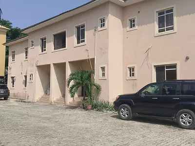 Very Spacious and Beautiful 3bedroom Flat Apartment