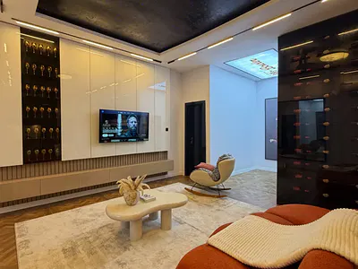 Deluxe 2 Bedroom Apartment with a Private Cinema, Luxury Bath
