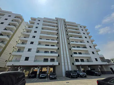 Luxury 4 Bedroom Apartment (8TH Floor) with Elevators, Swimming Pool, Gym