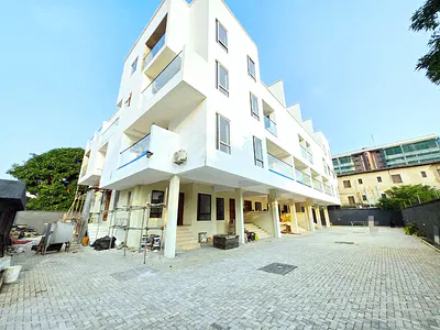 Luxury Brand New 4 Bedroom Terrace Duplex