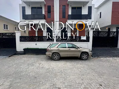 Well Built 4 Bedroom Semi-Detached Duplex with BQ