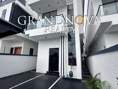 Spacious 5 Bedroom Detached Duplex with Swimming Pool and BQ