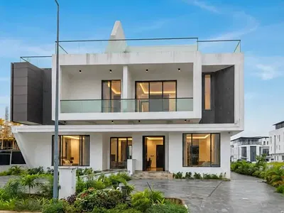 5-Bedroom Fully Detached Duplex with BQ and Pool