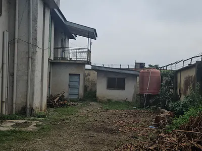A 7 Bedroom Duplex with Inbuilt Car Garage