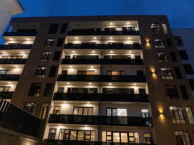 Luxury 4bedroom Maisontte Apartment with BQ