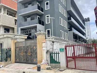 Brand New 12 Units 3 Bedroom Apartment with All Room En-Suite.