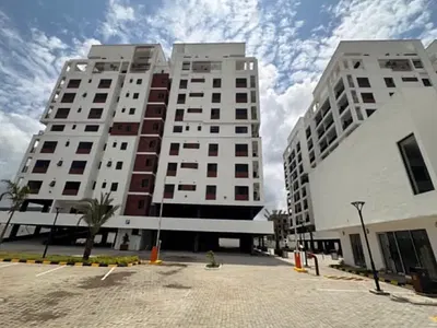 2 Bedroom Condo with Pool Gym Tennis and Basketball Court