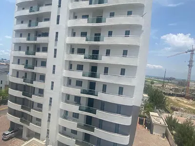 Lovely 2bedroom Flat Ensuit with Pool, Gym