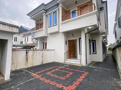 Luxury 4 Bedroom Semi Detached Duplex with a Room BQ