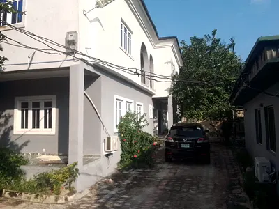 Spacious Luxury 1 Bedroom Flat with Excellent Features