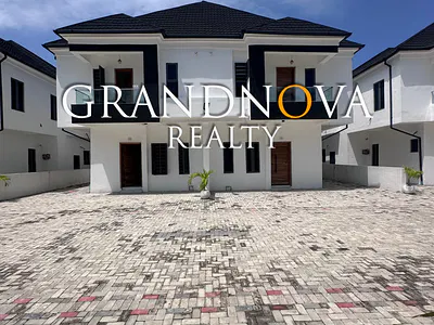 Spacious Well Built 4 Bedroom Semi-Detached Duplex and BQ