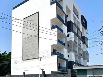 4-Bedroom Modern Luxury Apartment