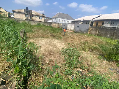 A Well Located 2 Plot of Land