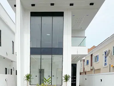 Five Bedroom Detached Duplex with Swimming Pool