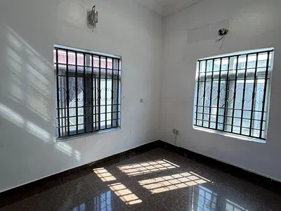 Luxurious Selfcontained Shared Apartment