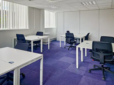 Private Office Space for 5 Employees in HQ Etete Road