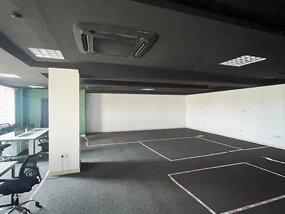 Office Space in a Serene Environment
