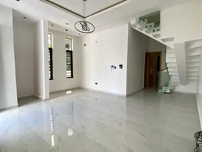 Modern 4 Bedroom Detached Duplex