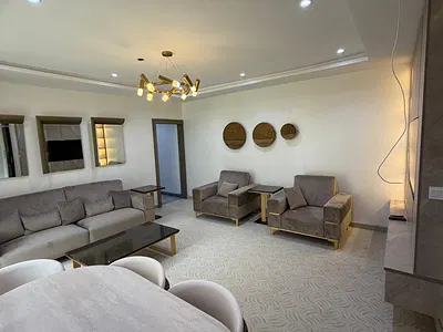 Luxuriously Furnished 1 Bedroom Apartment