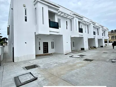 Modern 4 Bedroom Terrace Duplex