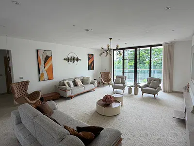 Luxuriously Furnished 3 Bedroom Apartment