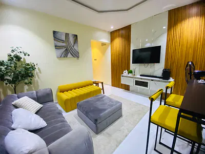 Elegant 1 Bedroom Apartment