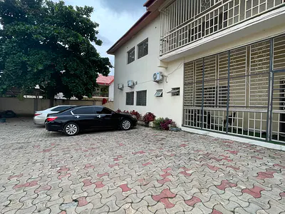 Well Built 3 Bedroom Flat in Serene and Secured Neighborhood