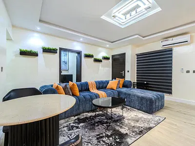 Exquisite 2 Bedroom Apartment