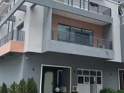 Fully Finished 4 Bedroom Detached Duplex with BQ