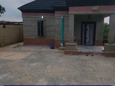 Newly Built Modern 3 Bedroom Flat