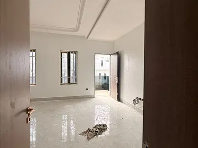 Newly Built 4bedroom Duplex