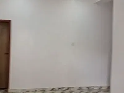 Newly Built 3 Bedroom Flat Upstairs