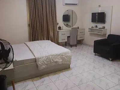 Furnished 3 Bedroom Terrace with Inverter and Generator