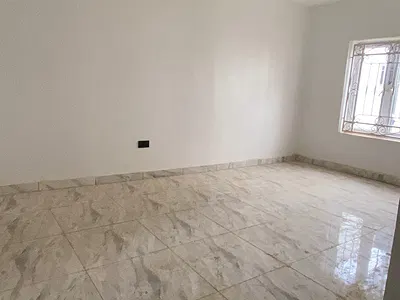 Spacious 2 Bedroom Flat