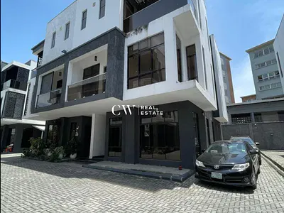 4 Bedroom Detached Duplex
