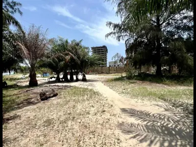 2000SQM