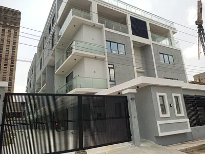 Luxury 5 Bedrooms Penthouse
