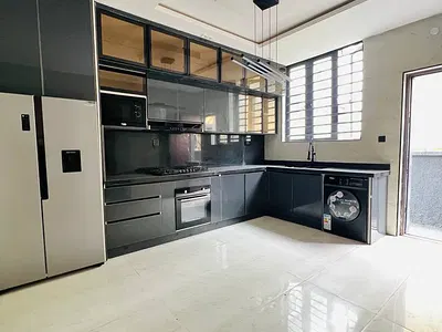 New 5bed Fully Detached Duplex +1BQ