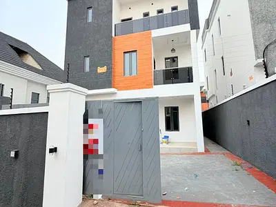 Exquisitely Built 5 Bedroom Fully Detached Duplex with BQ
