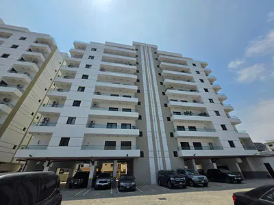 4bedroom Luxury Apartment with Room BQ