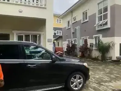 10 Units of 2 Bedroom Apartments with BQ