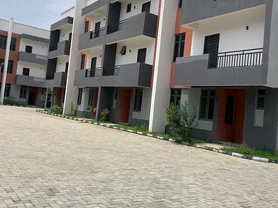 Brand New 4bedroom Luxurious Terrace