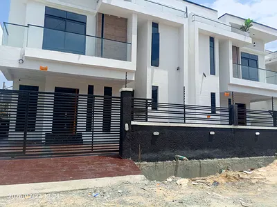 4 Bedroom Luxurious Detached Duplex