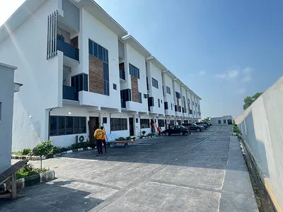 4 Bedroom Terrace House with a Room BQ and Ample Parking Space