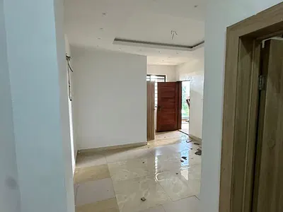 Nicely Room and Parlor (Miniflat) .