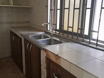 Large 3 Bedroom Apartment