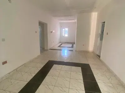 Sharp 2 Bedroom Apartment Upstairs